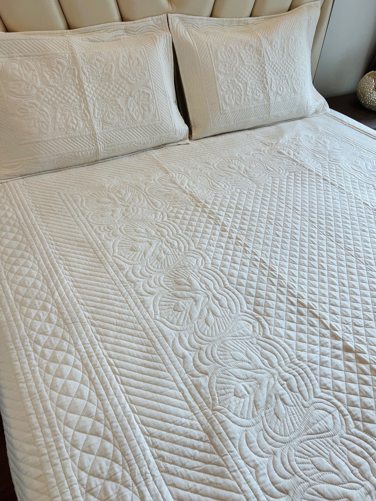 White-2 Quilted Solid Bedcover 3pc Set