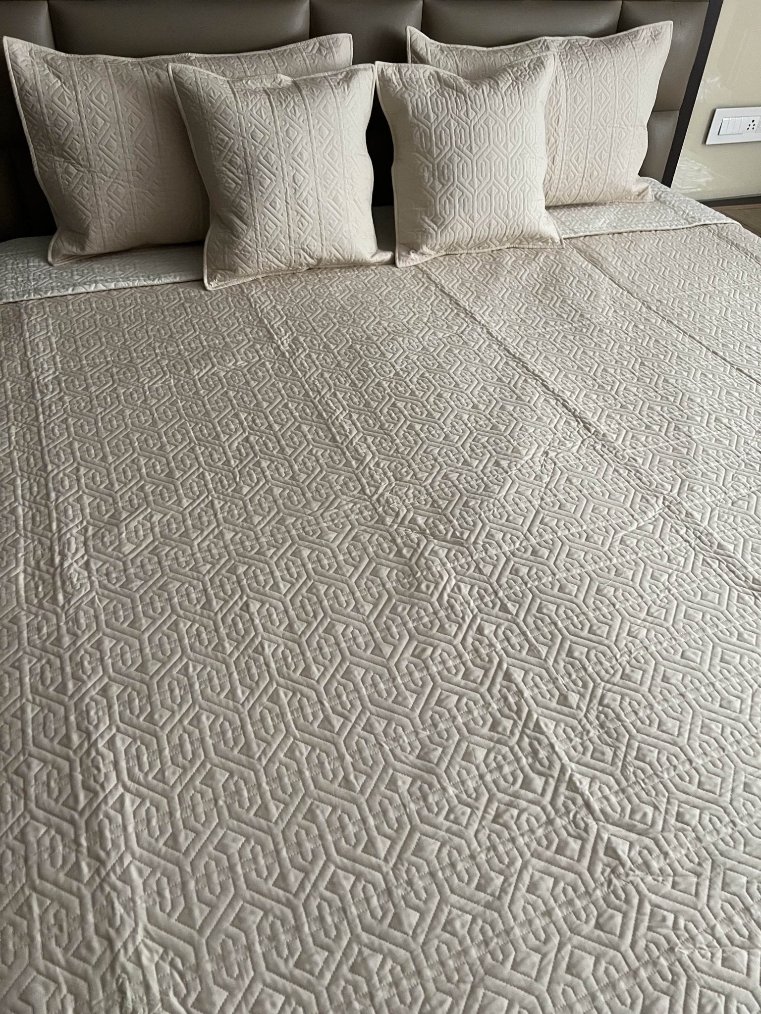 Beige Quilted Bedcover 5pc Set (1)