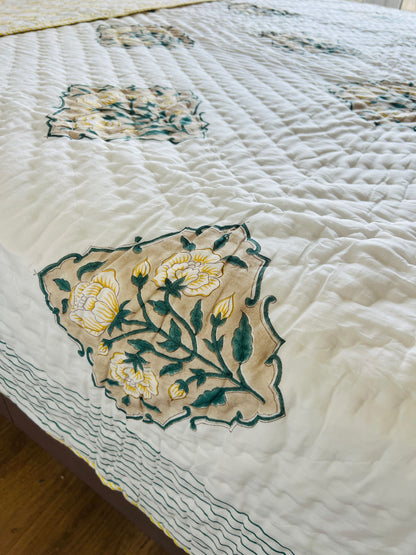 Double Bed Handblock Reversible Quilt