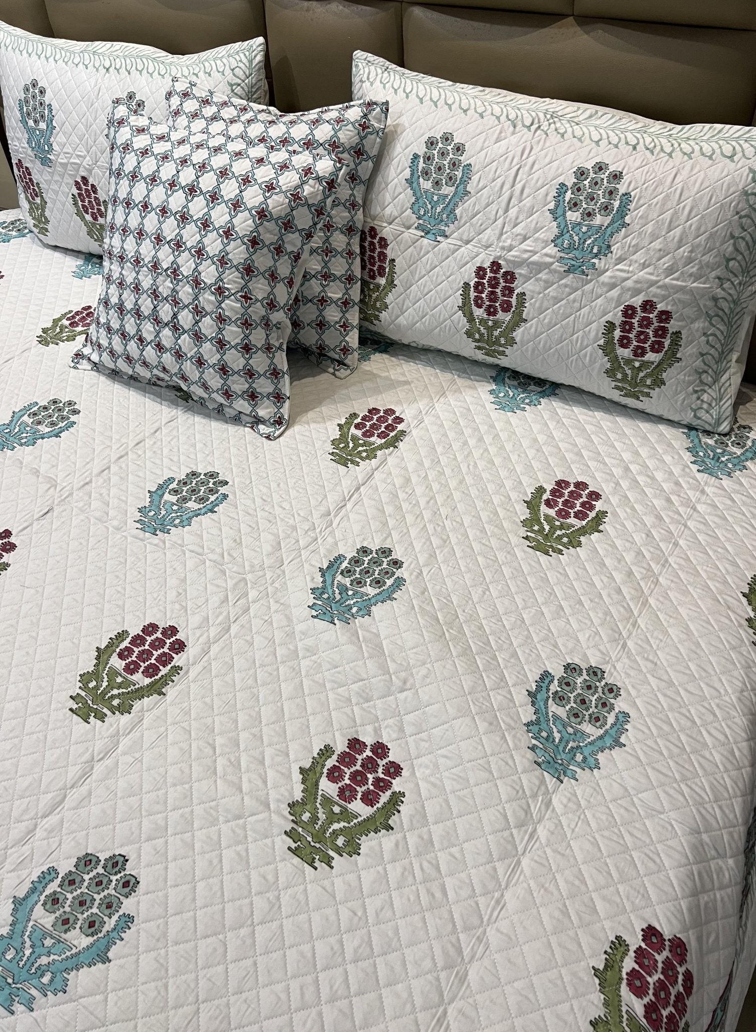 Handblock Quilted Bedcover 5pc Set